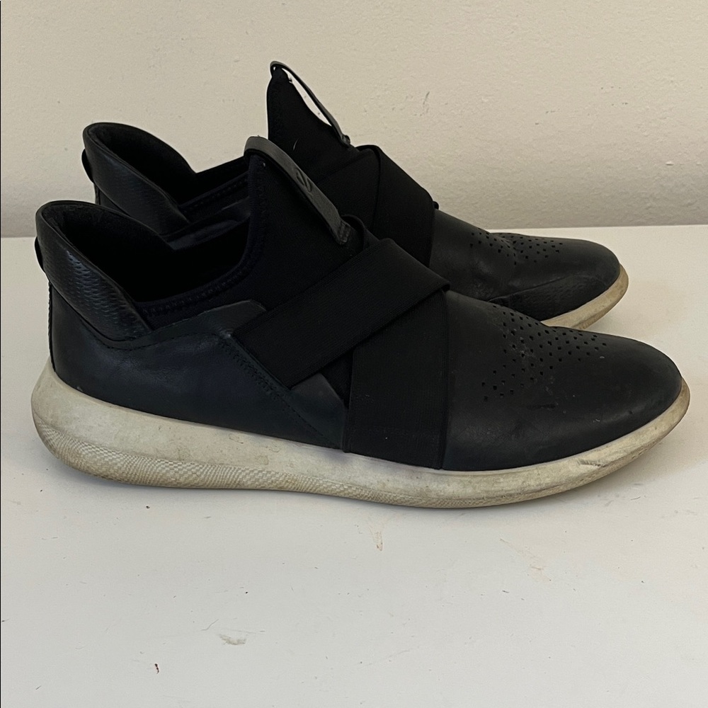 Ecco Women’s Black Slip-On Athletic Shoes
